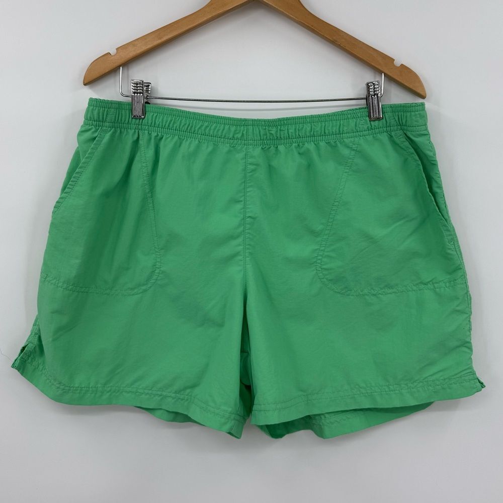 Columbia Sandy River Gorpcore Actuve Outdoor Shorts II in Green | XL